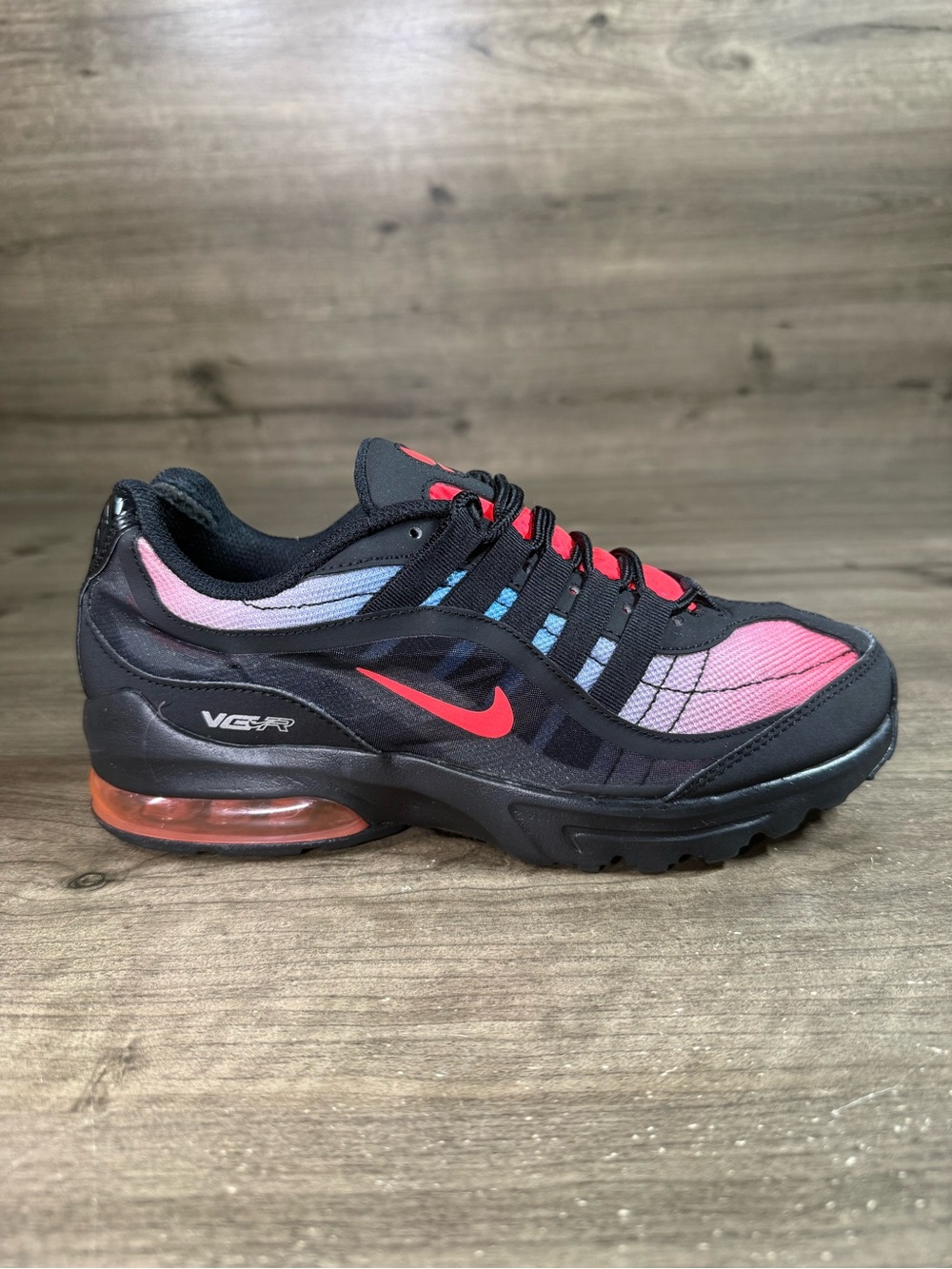 Nike Air Max VG-R Women’s Athletic Running Fashion Shoes Sneakers Size 6